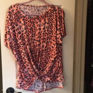Coral leopard top with stomach ruching detail